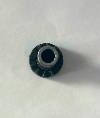 방출 방지 플라스틱 머리의 금속 튜버 리베트